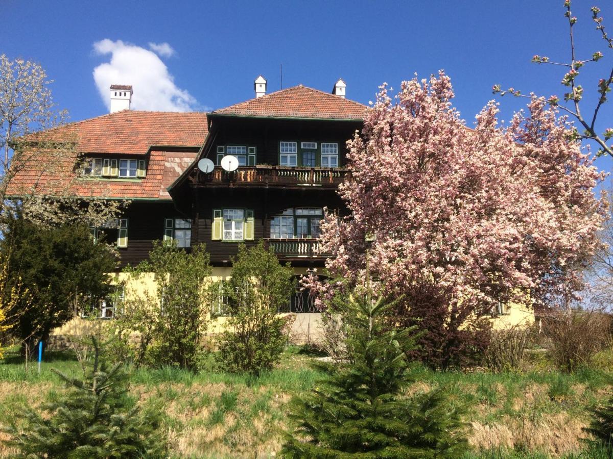 Zeilinger Villa Knittelfeld Buitenkant foto