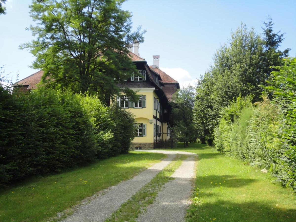 Zeilinger Villa Knittelfeld Buitenkant foto