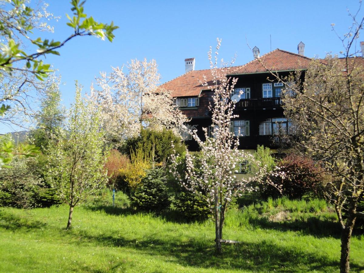 Zeilinger Villa Knittelfeld Buitenkant foto